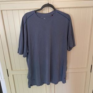 Tommy Bahama T-shirt. Dusty Blue. XL